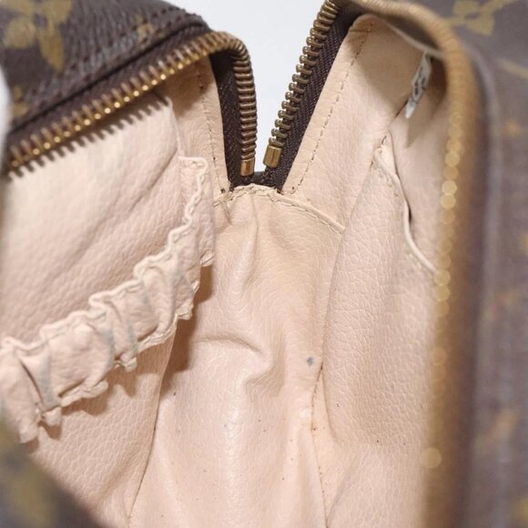 LOUIS VUITTON Monogram Trousse Toilette 18 Pouch - Picture 9 of 14
